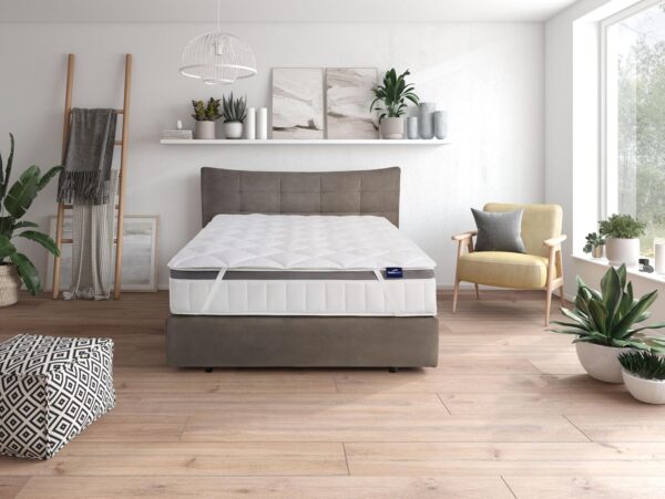 Traumnacht Matratzenauflage 200x200 atmungsaktiv bis 30cm Höhe Oeko-Tex zertifiziert